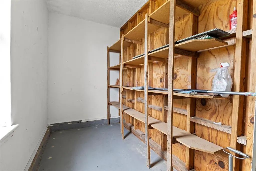 Photo 23 — 2221 W Modelle Avenue, Clinton, OK 73601
