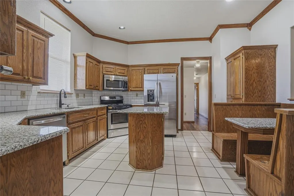 Photo 11 — 8316 Megan Drive, Oklahoma City, OK 73135