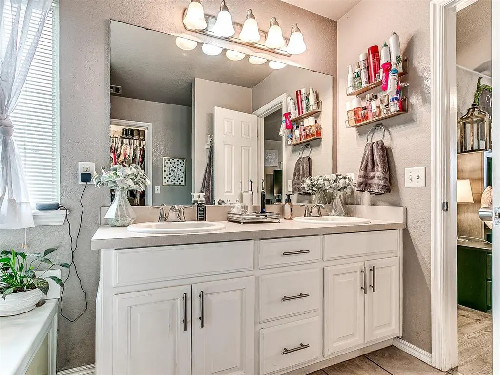 Photo 21 — 2713 Edgemere Drive, Norman, OK 73071