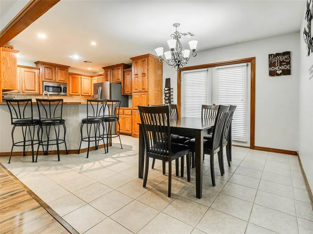 Photo 13 — 401 S 10th Avenue, Stroud, OK 74079
