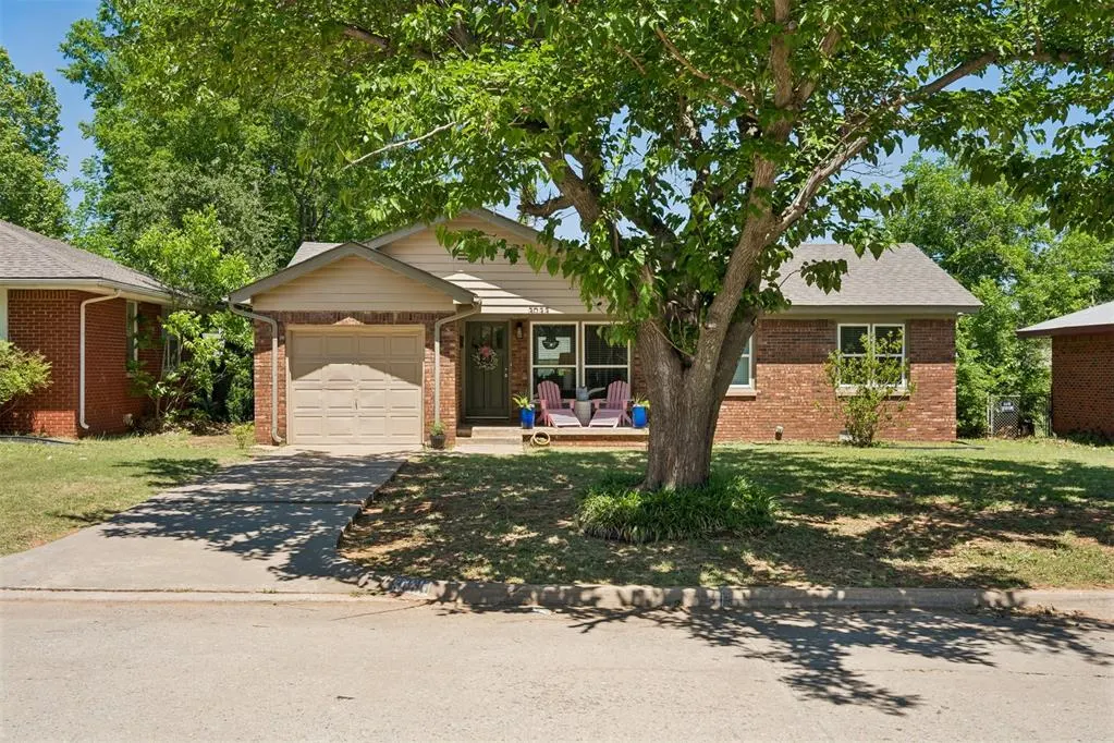 Photo 2 — 3033 NW 70 Street, Oklahoma City, OK 73116