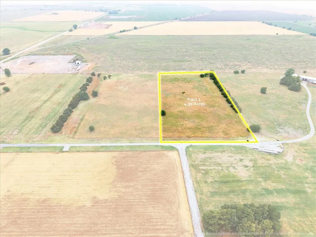 Front exterior — 5525 Pine Creek Road Tract #1, Calumet, OK 73014