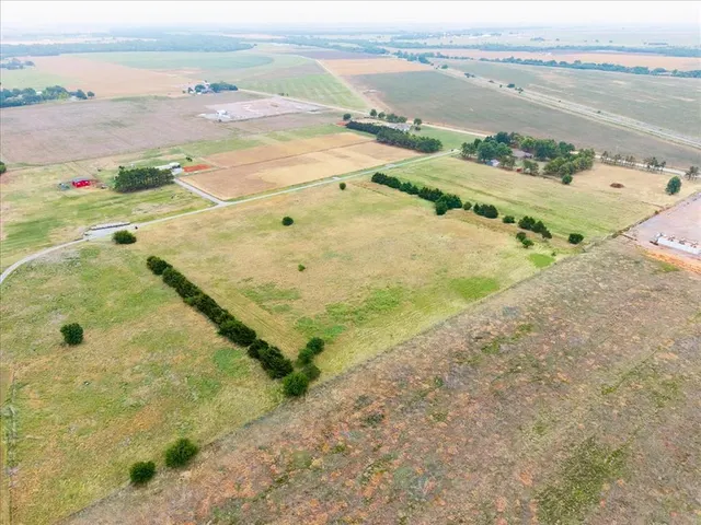 Photo 4 — 5525 Pine Creek Road Tract # 2, Calumet, OK 73014