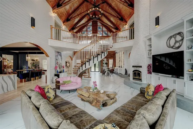 Photo 8 — 5616 New Canaan Road, Edmond, OK 73034