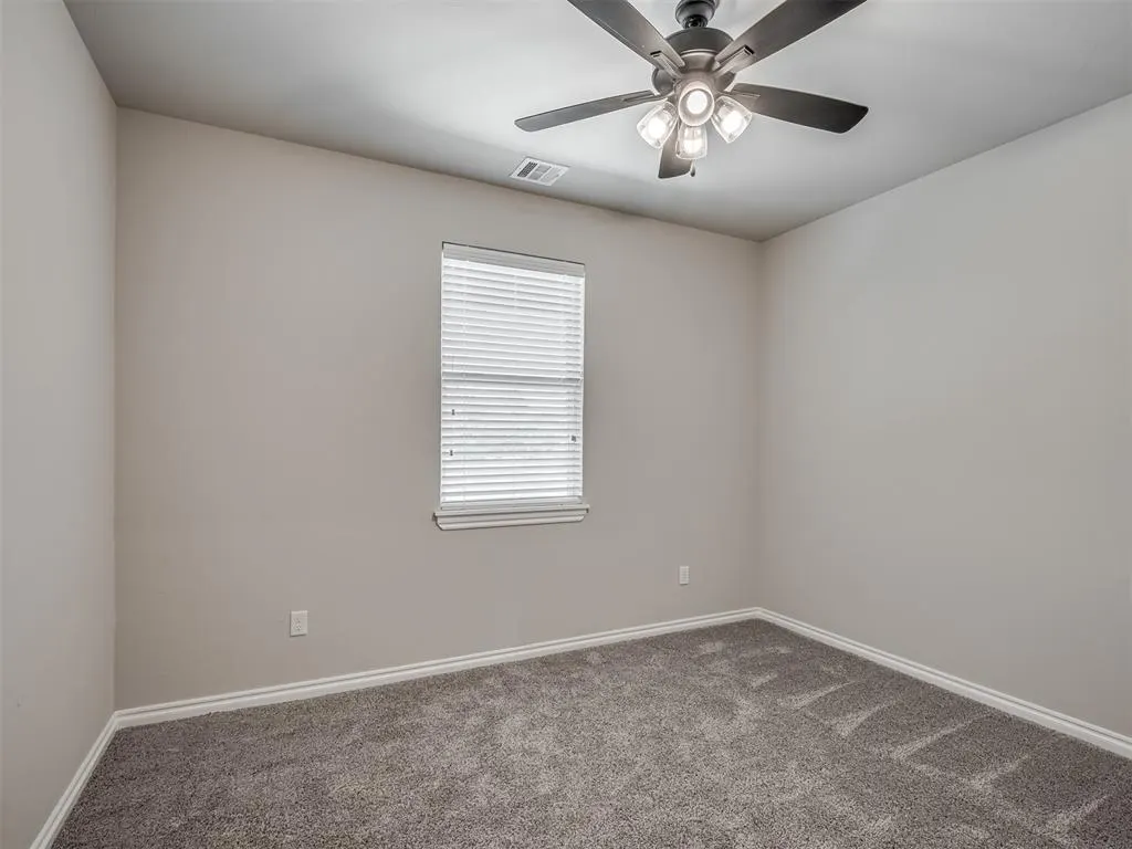 Photo 21 — 603 SW 6th Street, Jones, OK 73049