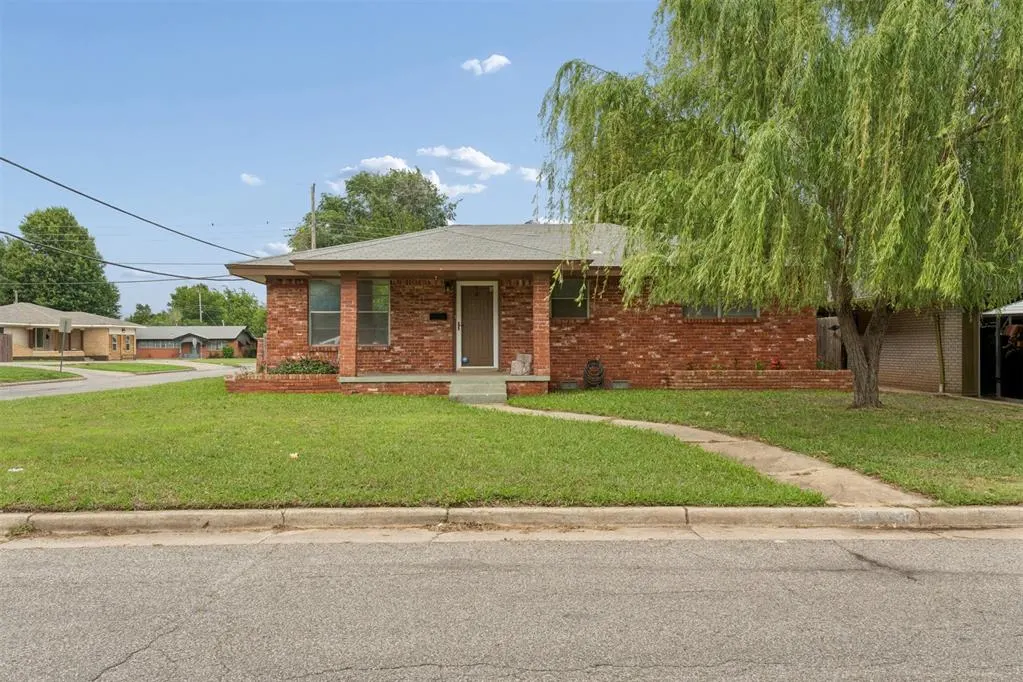 Front exterior — 2637 SW 56th Street, Oklahoma City, OK 73119