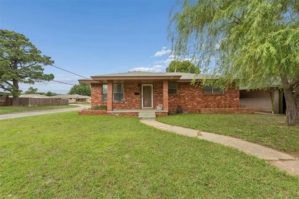 Photo 2 — 2637 SW 56th Street, Oklahoma City, OK 73119