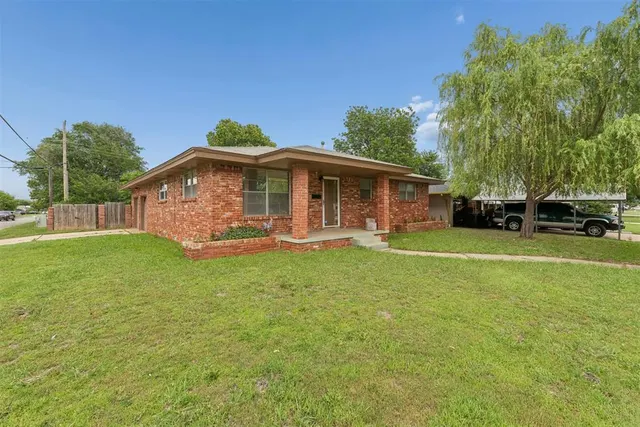 Photo 3 — 2637 SW 56th Street, Oklahoma City, OK 73119