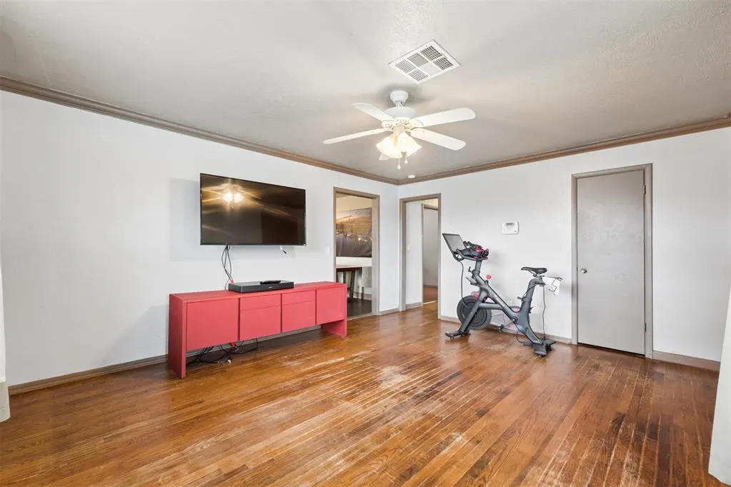 Photo 5 — 2637 SW 56th Street, Oklahoma City, OK 73119