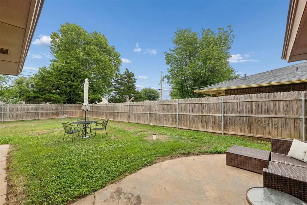 Photo 32 — 2637 SW 56th Street, Oklahoma City, OK 73119