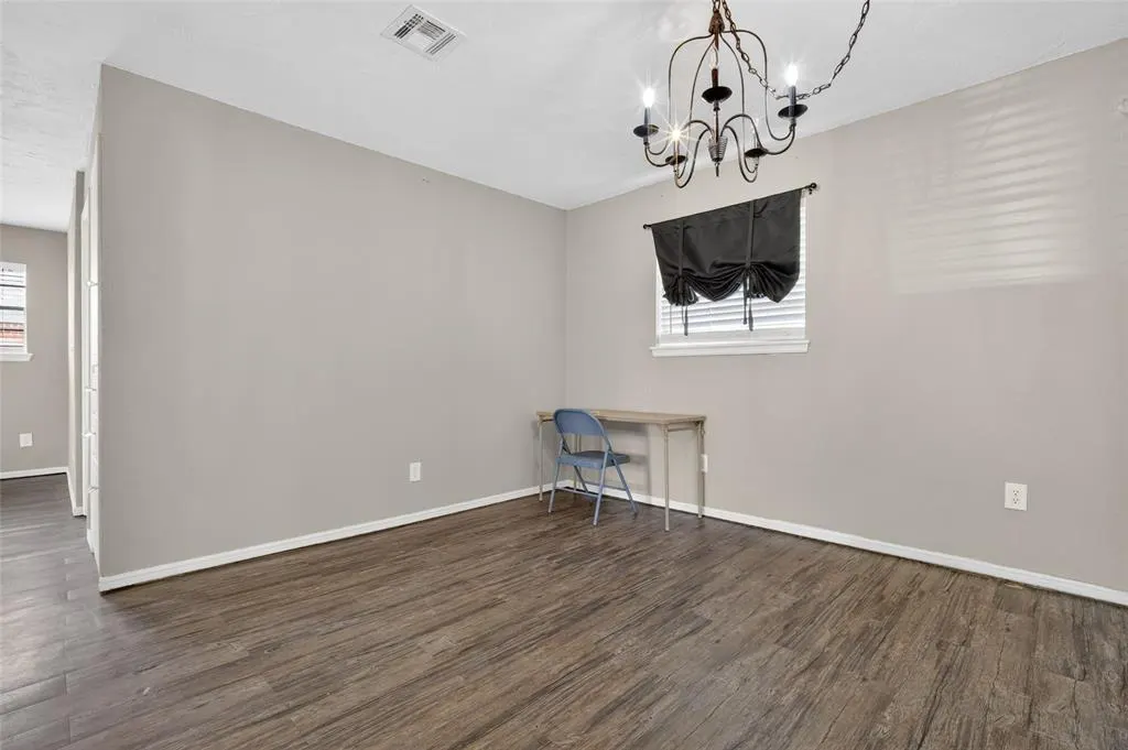 Photo 10 — 620 Mark Drive, Oklahoma City, OK 73115