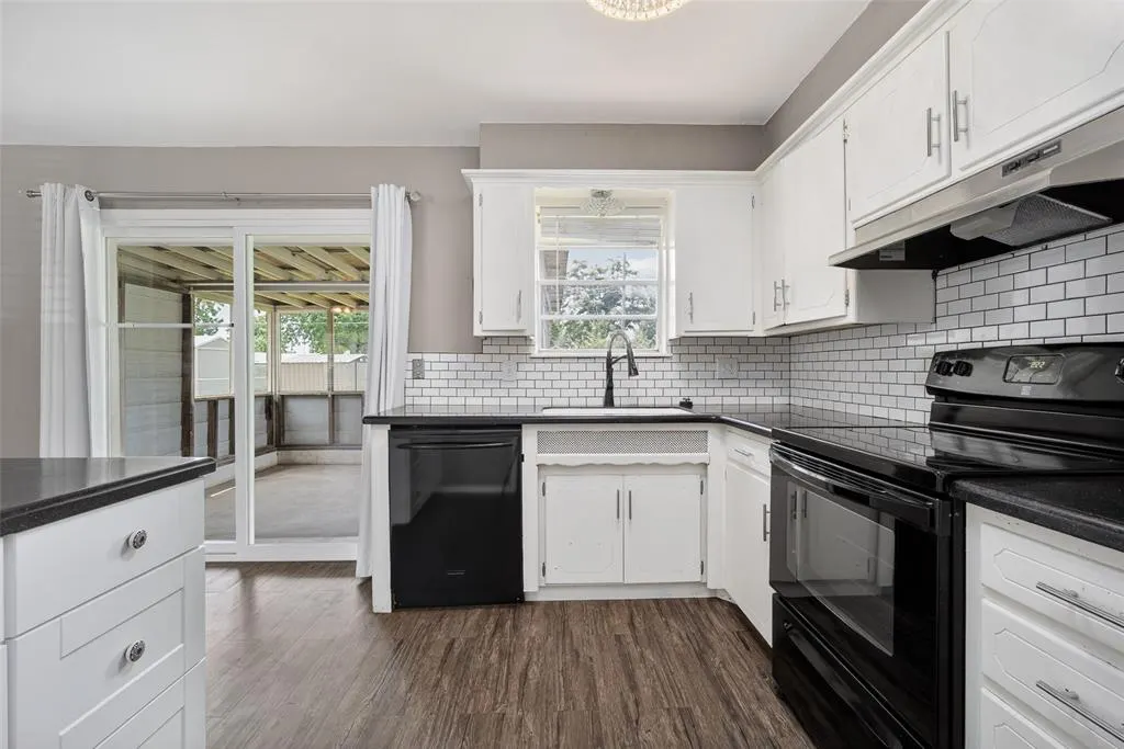 Photo 14 — 620 Mark Drive, Oklahoma City, OK 73115