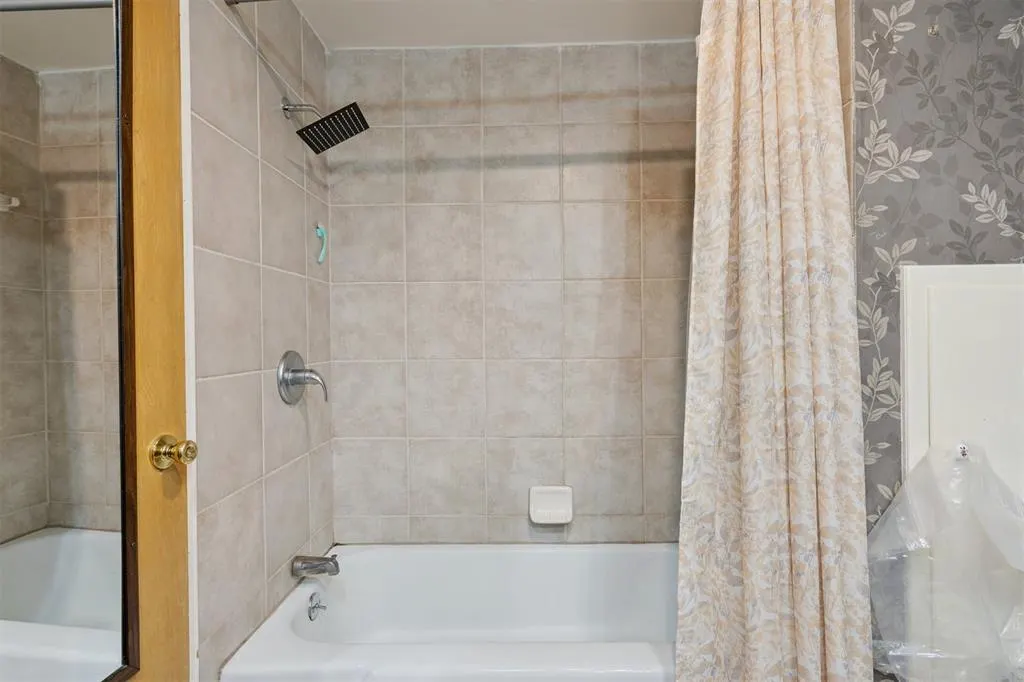 Photo 34 — 8008 NW 27th Street, Bethany, OK 73008