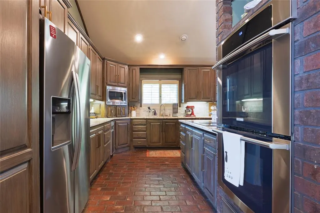 Photo 30 — 503 Lakeside Court, Shawnee, OK 74801