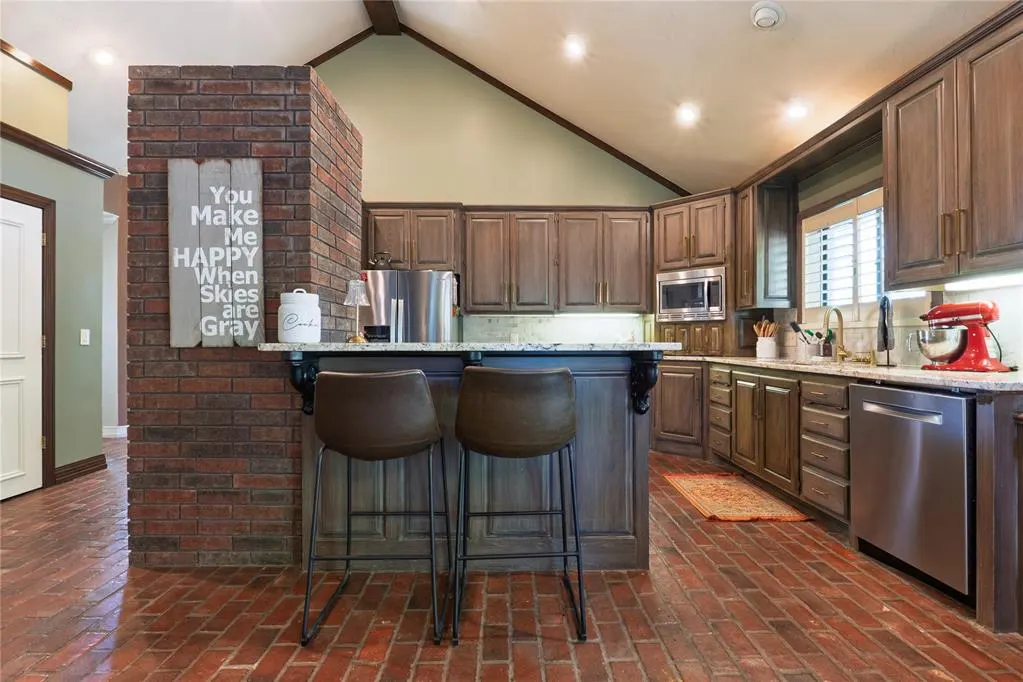 Photo 36 — 503 Lakeside Court, Shawnee, OK 74801