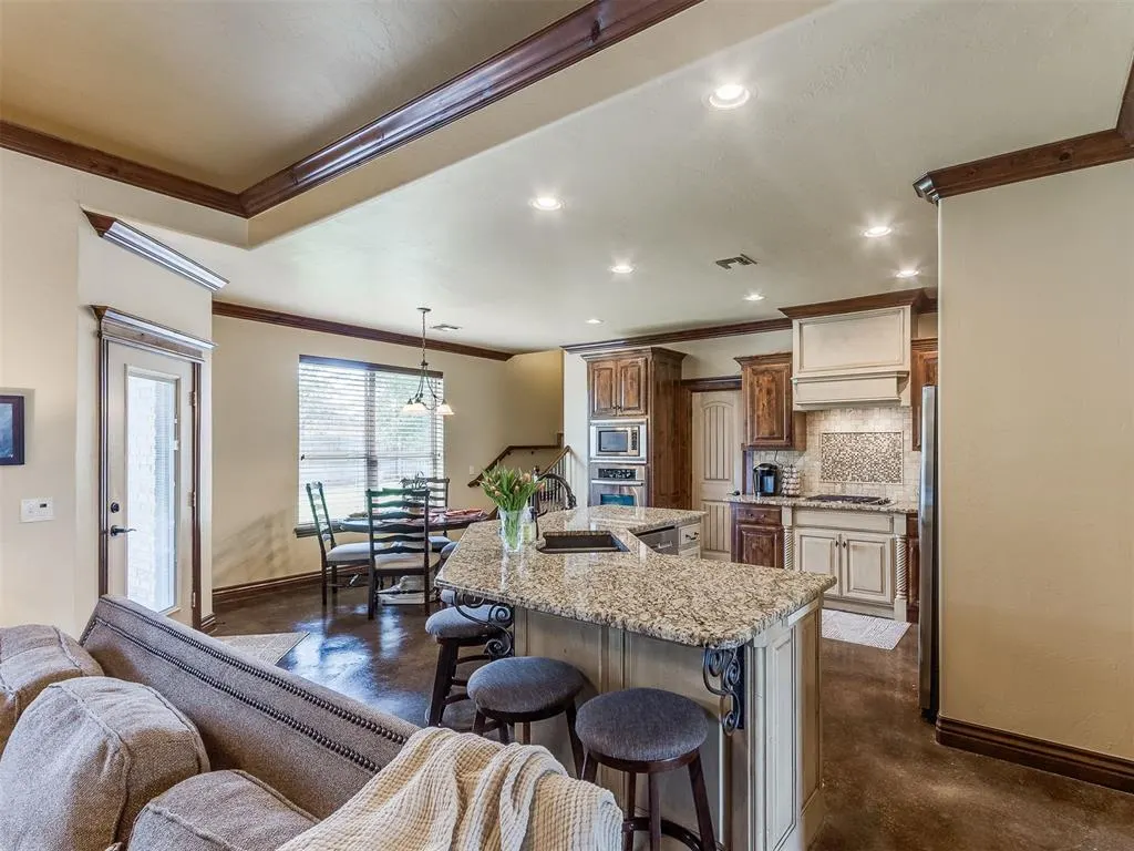 Photo 16 — 12609 Lapis Lane, Oklahoma City, OK 73170