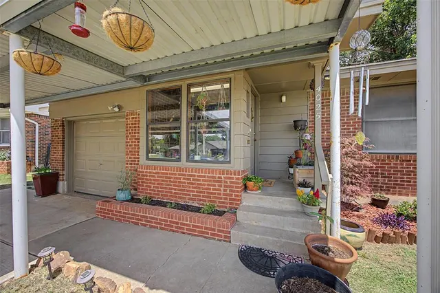 Photo 2 — 4025 NW 31st Street, Oklahoma City, OK 73112
