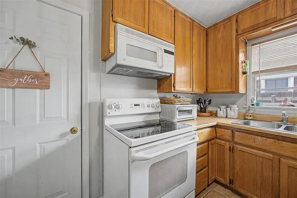 Photo 10 — 4025 NW 31st Street, Oklahoma City, OK 73112