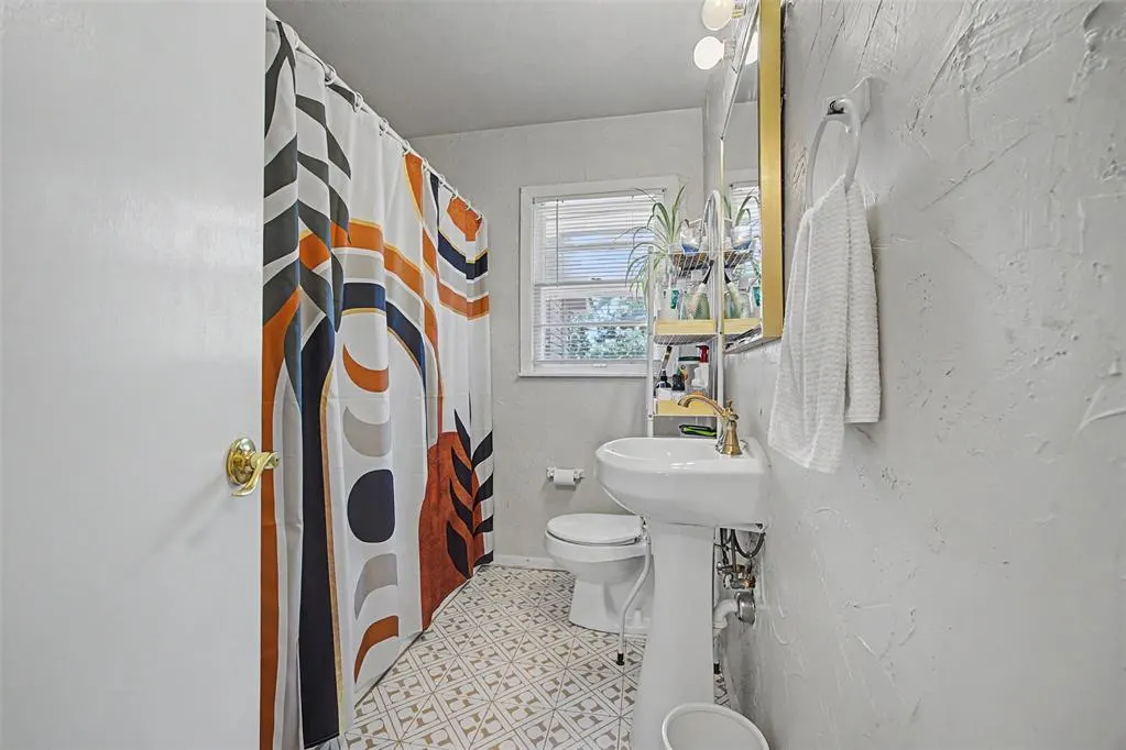 Photo 12 — 4025 NW 31st Street, Oklahoma City, OK 73112