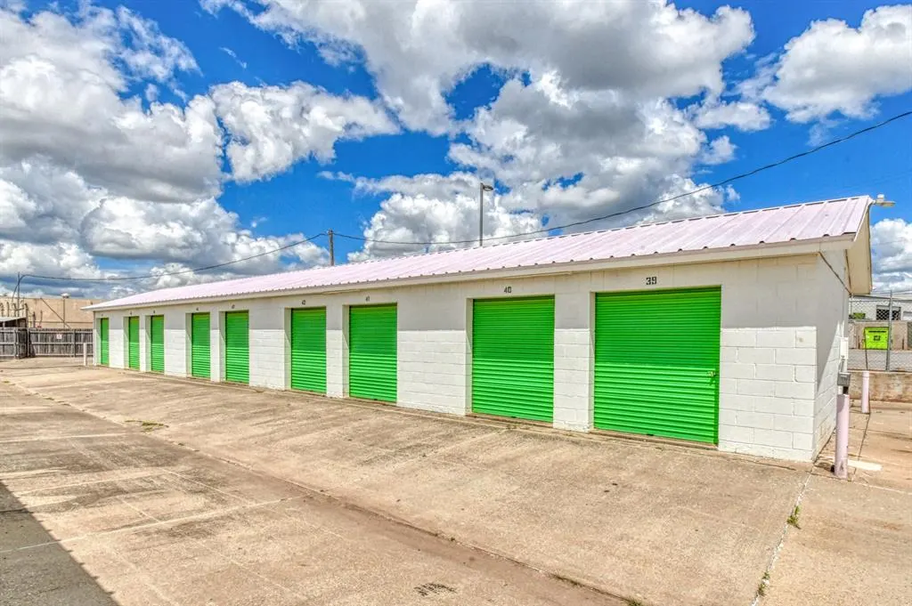 Front exterior — 8125 W Britton Road, Oklahoma City, OK 73132