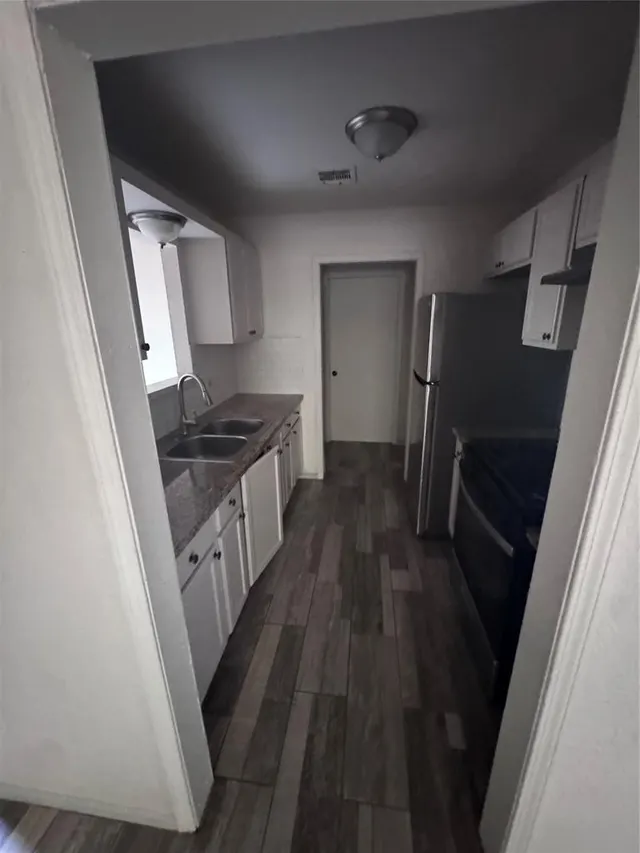 Photo 8 — 2220 Warrior Circle, Oklahoma City, OK 73121