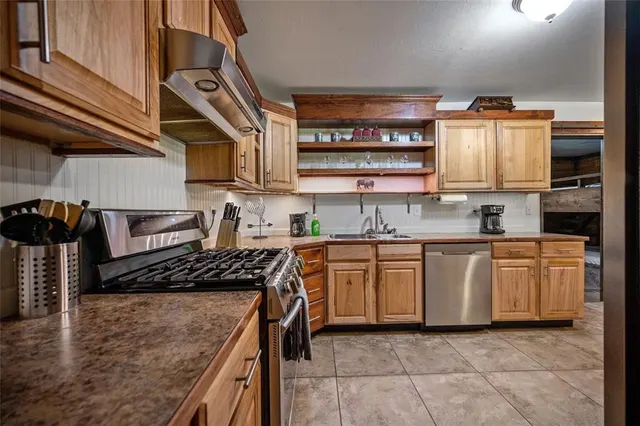 Photo 6 — 19 Alamo Road, Broken Bow, OK 74728