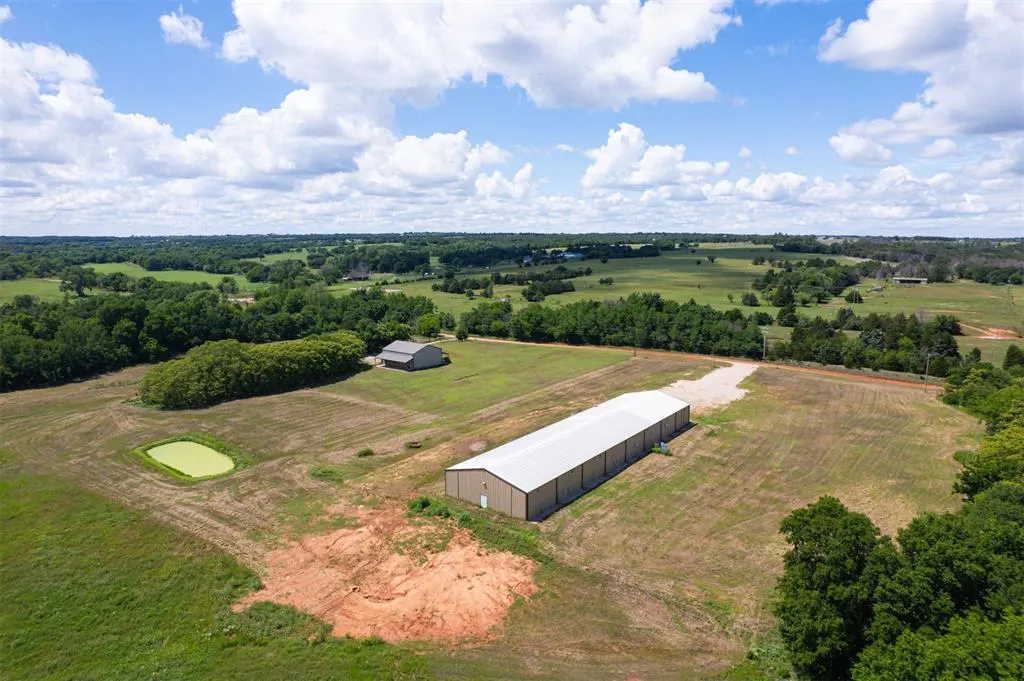 Photo 4 — 8747 E Prairie Grove Road, Guthrie, OK 73044