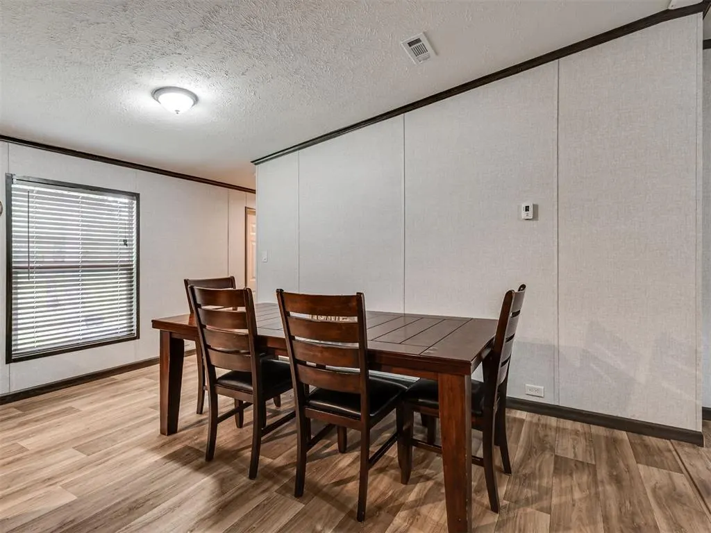 Photo 14 — 9921 Aberdeen Street, Lexington, OK 73051