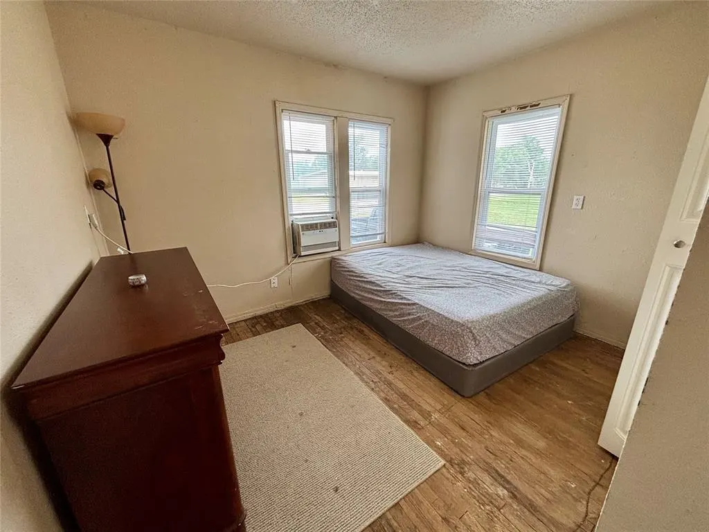 Photo 15 — 703 W B Avenue, Elk City, OK 73644