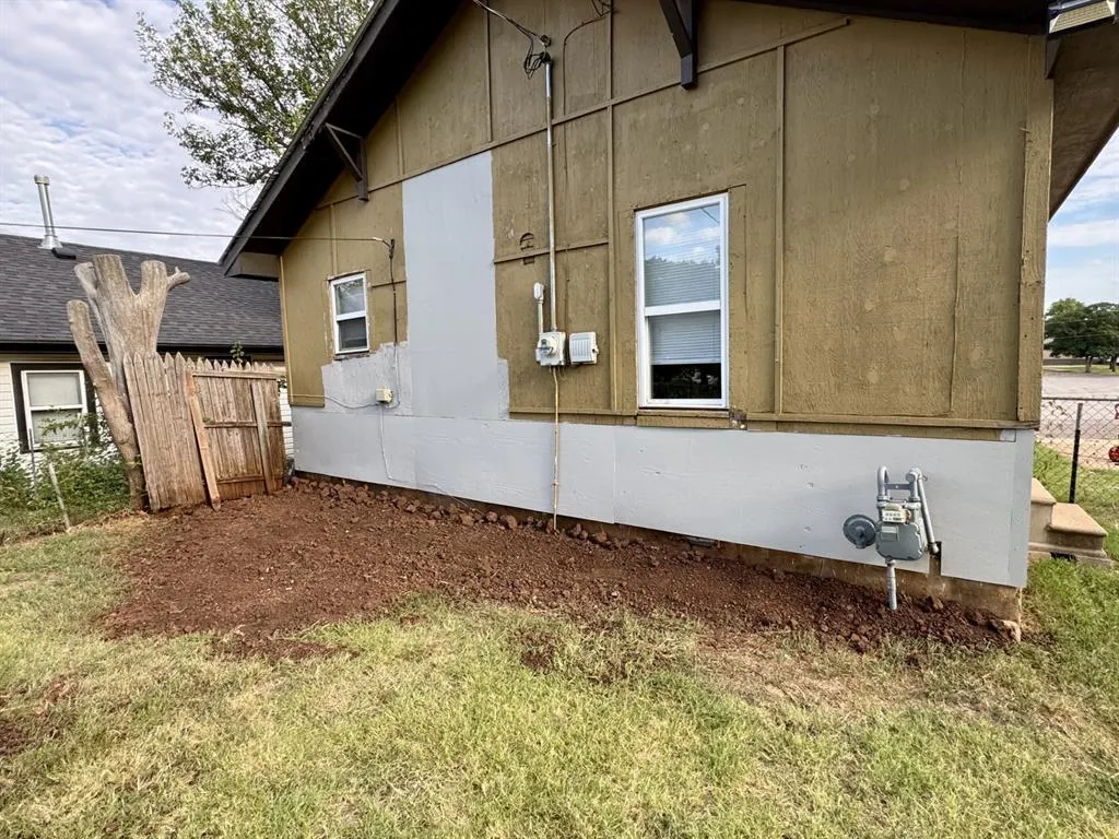 Photo 19 — 703 W B Avenue, Elk City, OK 73644