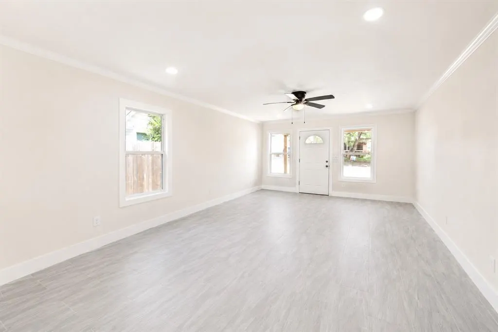 Photo 4 — 2912 NW 14th Street, Oklahoma City, OK 73107