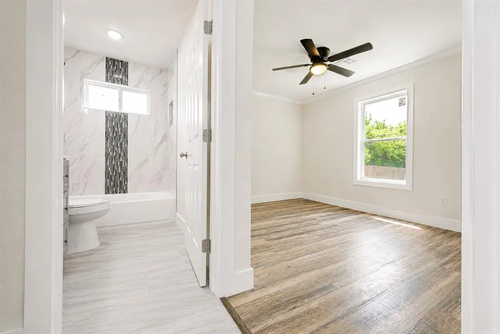 Photo 11 — 2912 NW 14th Street, Oklahoma City, OK 73107