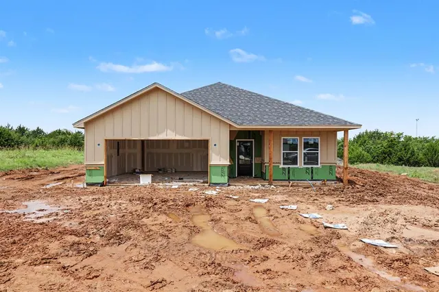 Photo 2 — 106 N Willow Grove Lane, Shawnee, OK 74804