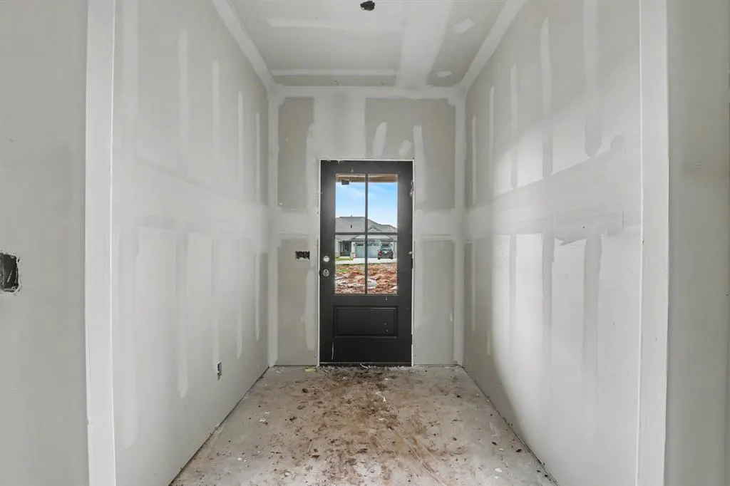Photo 3 — 106 N Willow Grove Lane, Shawnee, OK 74804
