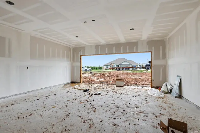 Photo 7 — 106 N Willow Grove Lane, Shawnee, OK 74804