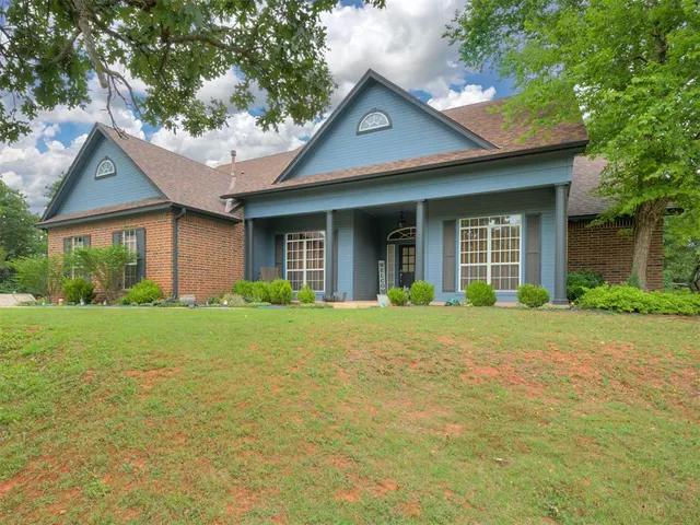 Front exterior — 24201 E Waterloo Road, Luther, OK 73054