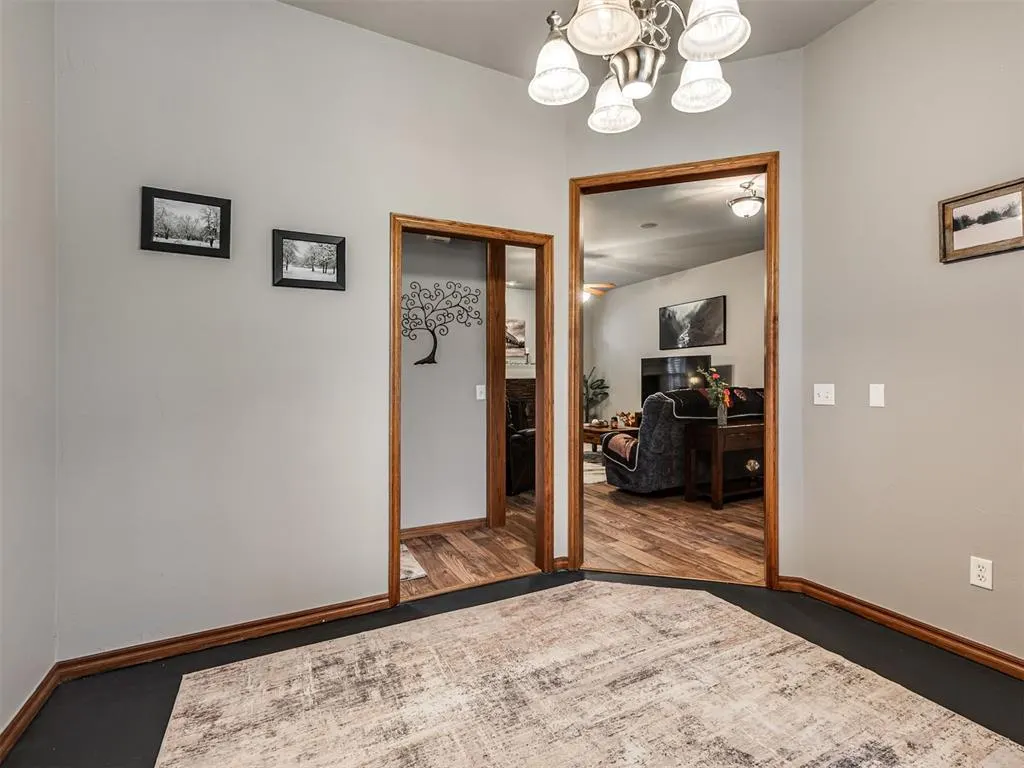 Photo 19 — 24201 E Waterloo Road, Luther, OK 73054