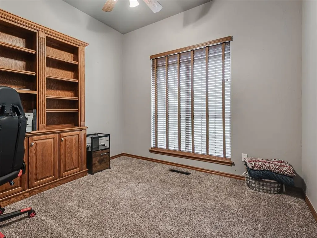 Photo 21 — 24201 E Waterloo Road, Luther, OK 73054