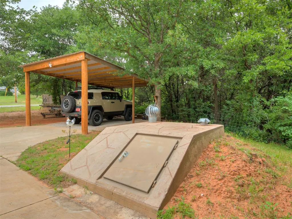 Photo 46 — 24201 E Waterloo Road, Luther, OK 73054