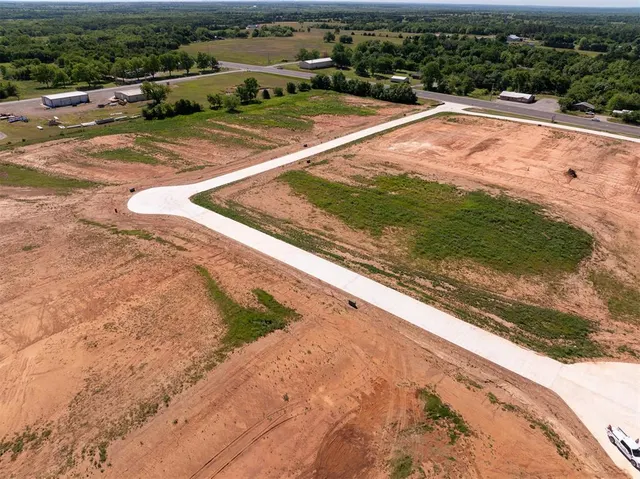 Photo 3 — 6724 Stockman Lane, Stillwater, OK 74074