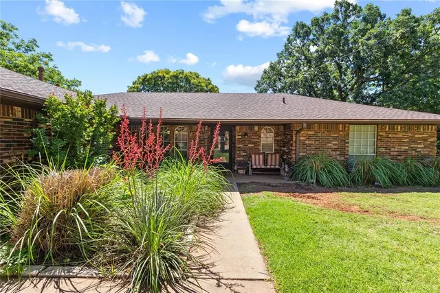 Photo 4 — 1212 N Illinois Street, Weatherford, OK 73096