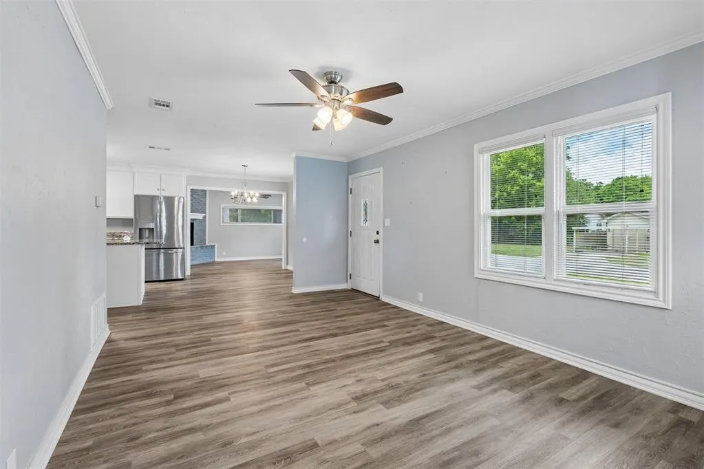 Photo 12 — 706 Elizabeth Drive, Ardmore, OK 73401