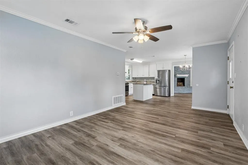 Photo 15 — 706 Elizabeth Drive, Ardmore, OK 73401