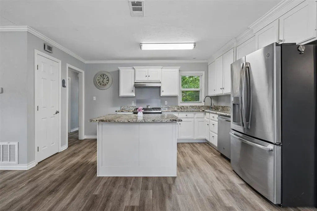 Photo 20 — 706 Elizabeth Drive, Ardmore, OK 73401