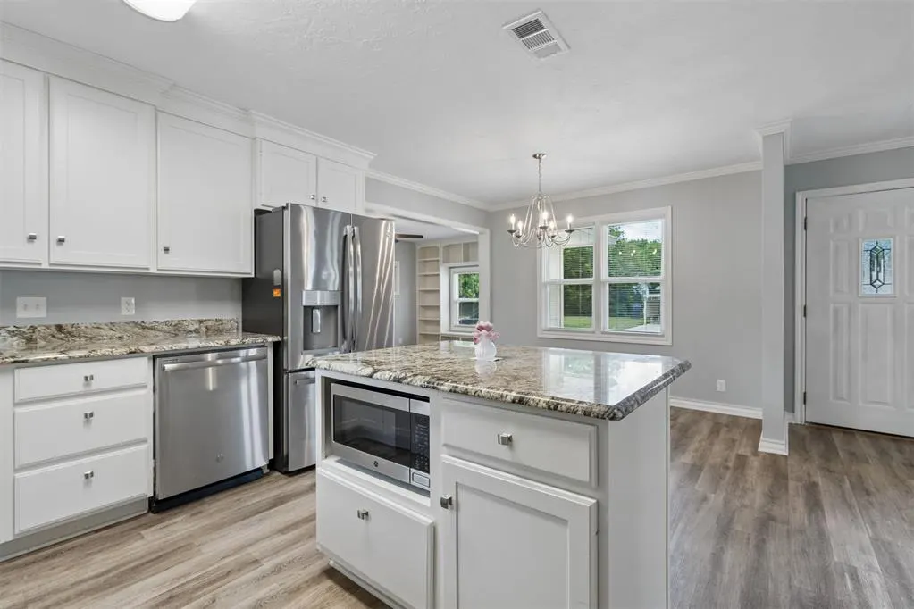 Photo 22 — 706 Elizabeth Drive, Ardmore, OK 73401