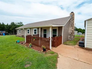 Sold home at 990574 S Highway 177