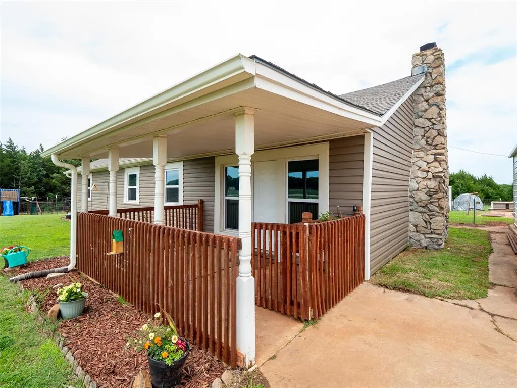 Photo 11 — 990574 S Highway 177, Meeker, OK 74855