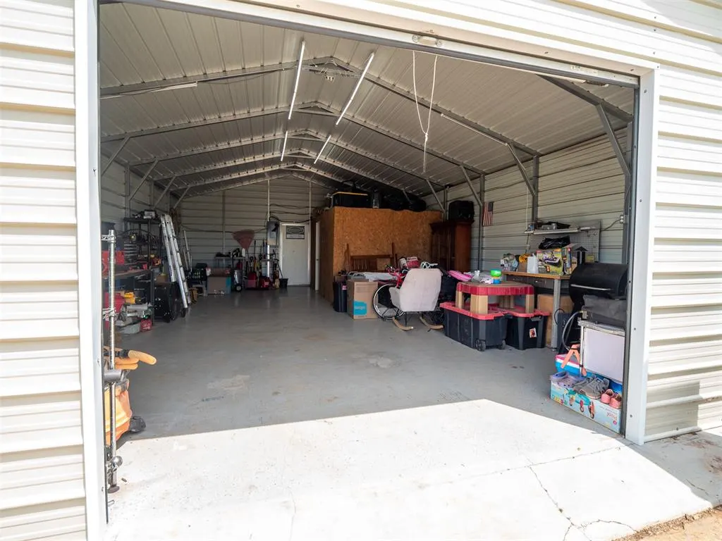 Photo 36 — 990574 S Highway 177, Meeker, OK 74855