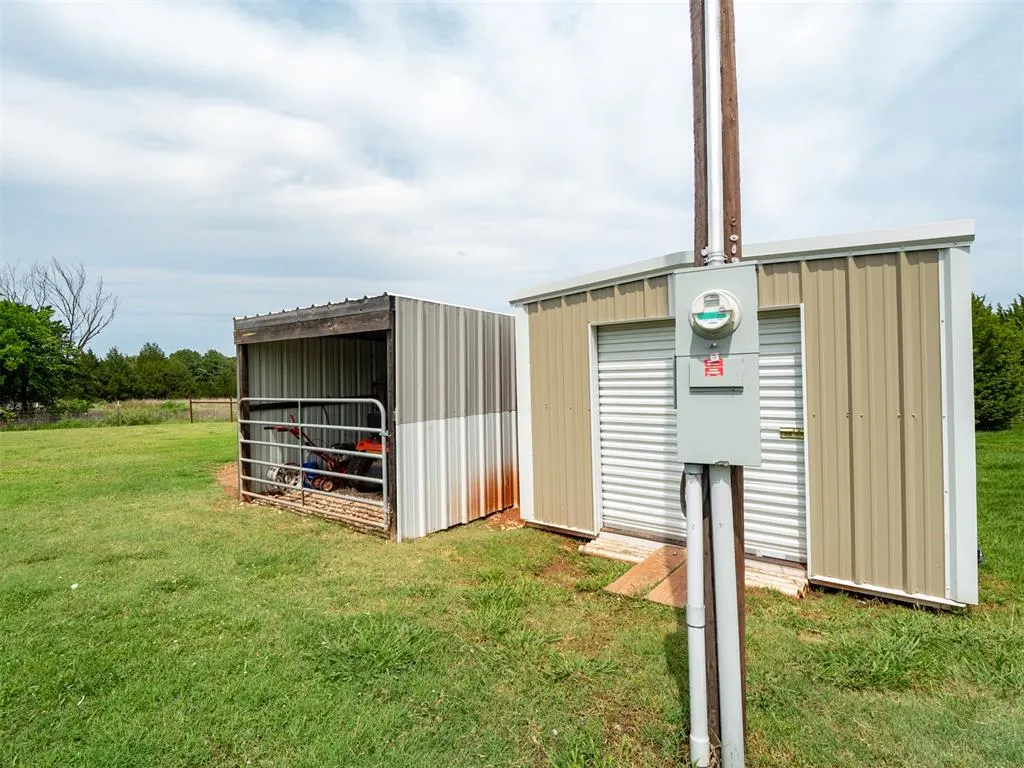 Photo 41 — 990574 S Highway 177, Meeker, OK 74855