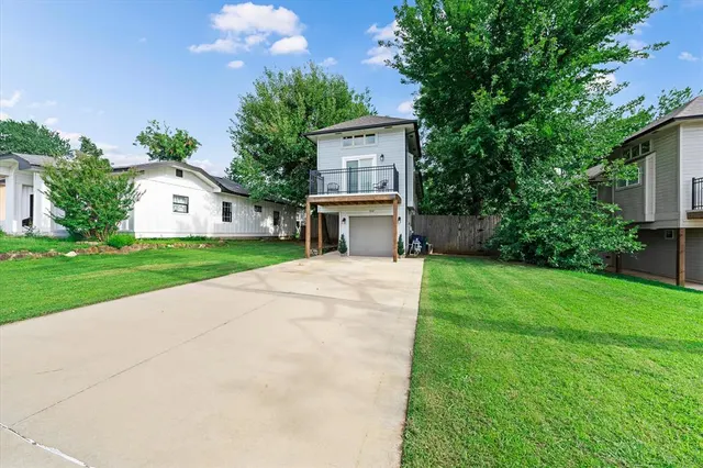 Photo 3 — 1632 NW 11th Street, Oklahoma City, OK 73106